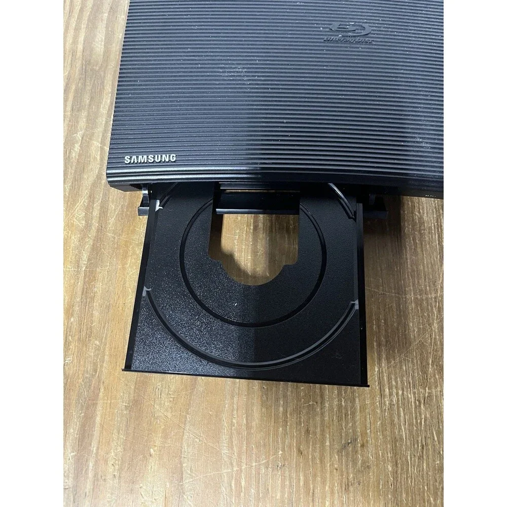 Samsung BD-J5700 Smart Curved Blu-Ray Disc DVD Player Streaming No Remote Tested
